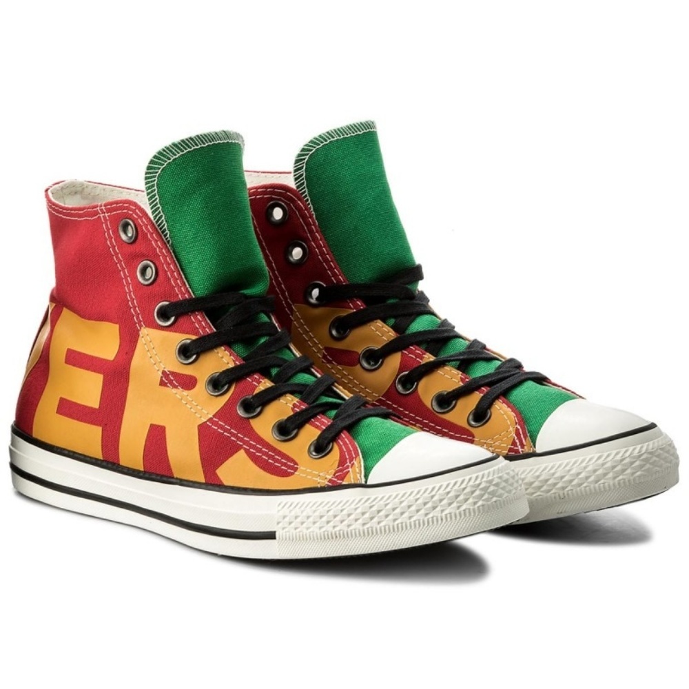 Converse All Stars Wordmark Sneakers New in Box!!